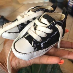Baby crib shoes